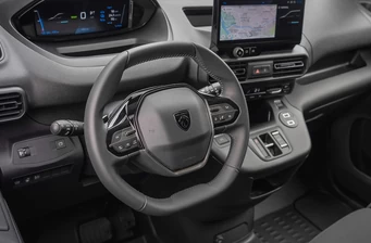Новий Peugeot E-Partner інтер’єр Фото 2