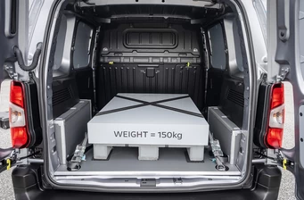Новий Peugeot E-Partner інтер’єр Фото 3