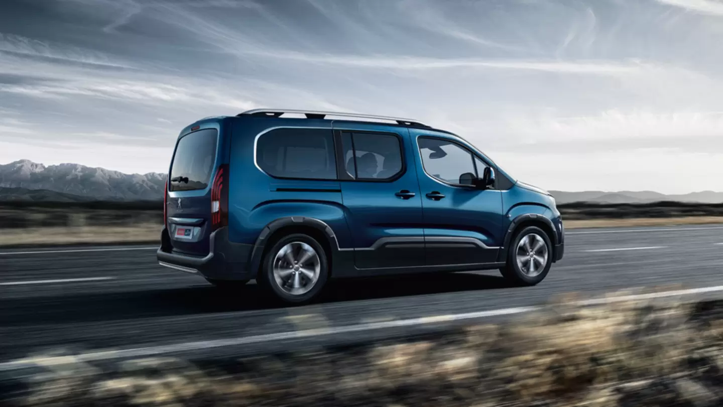 Новий Peugeot e-Rifter Фото Фото 2