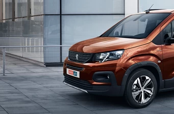 Новий Peugeot e-Rifter екстер’єр Фото 2