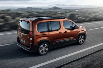 Новий Peugeot e-Rifter екстер’єр Фото 3