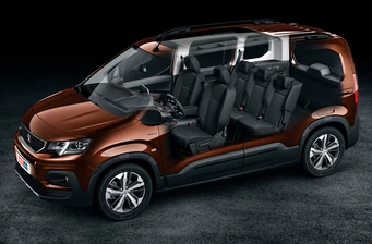 Новий Peugeot e-Rifter інтер’єр 