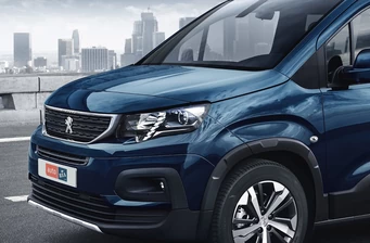 Новий Peugeot Rifter екстер’єр 