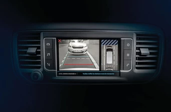 Новий Peugeot Traveller технології та безпека 