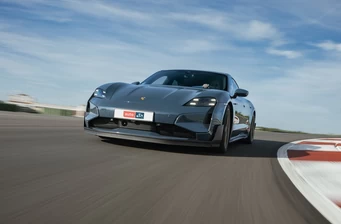Новий Porsche Taycan екстер’єр 