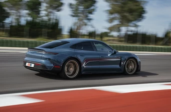 Новий Porsche Taycan екстер’єр Фото 2