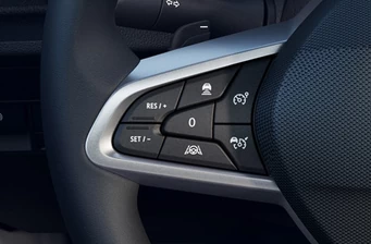 Новий Renault Duster технології та безпека Фото 3