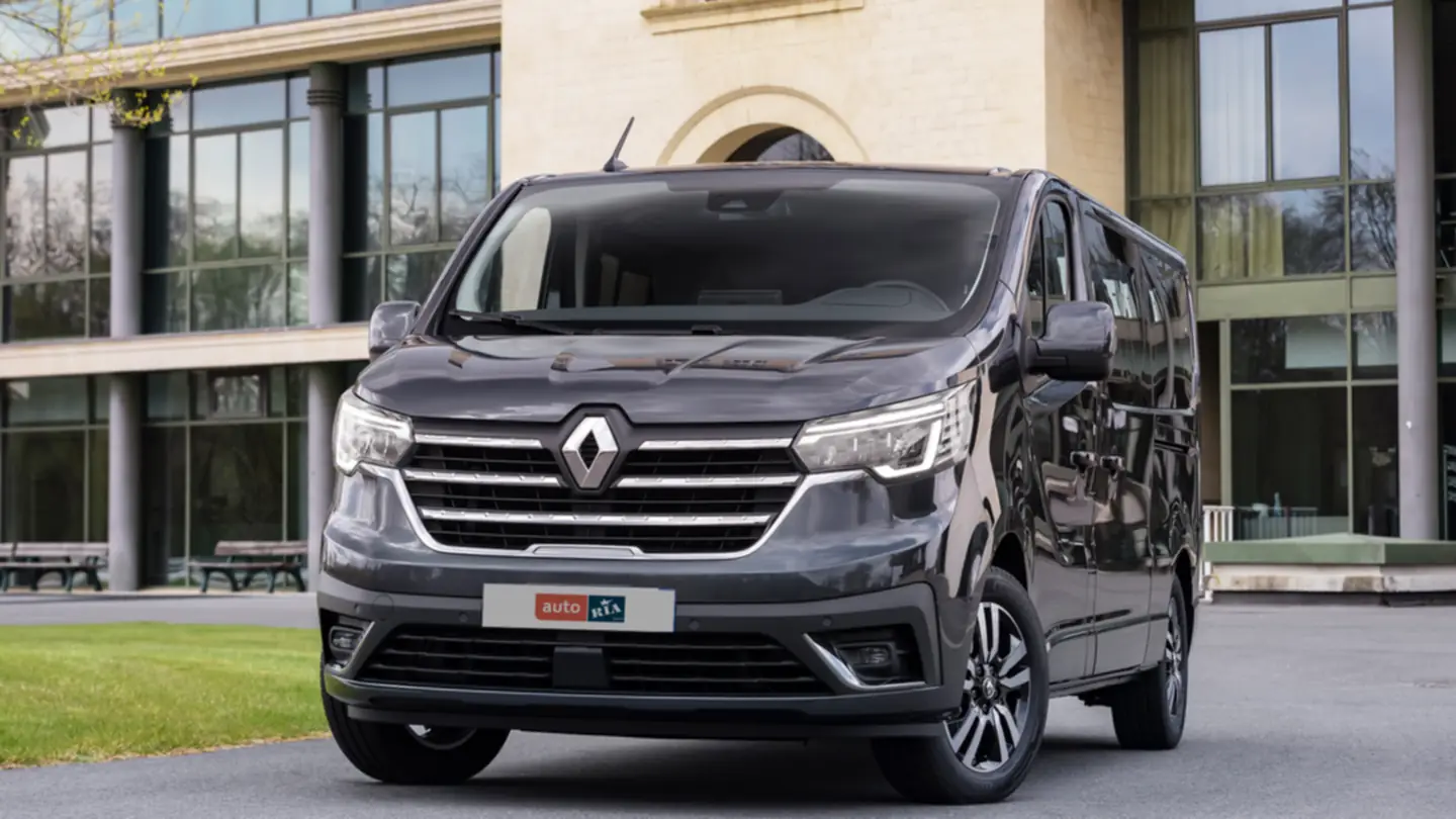 Новий Renault Trafic Фото 