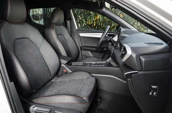 Новий SEAT Leon інтер’єр 