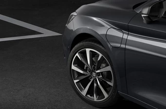 Новий SEAT Leon екстер’єр Фото 3