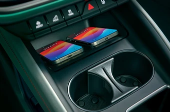 Новий Skoda Enyaq технології та безпека 