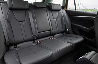 Новий Skoda Octavia інтер’єр Фото 3