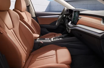 Новий Skoda Octavia інтер’єр 