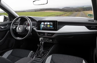 Новий Skoda Scala технології та безпека Фото 2