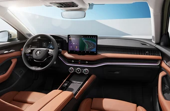 Новий Skoda Superb інтер’єр 