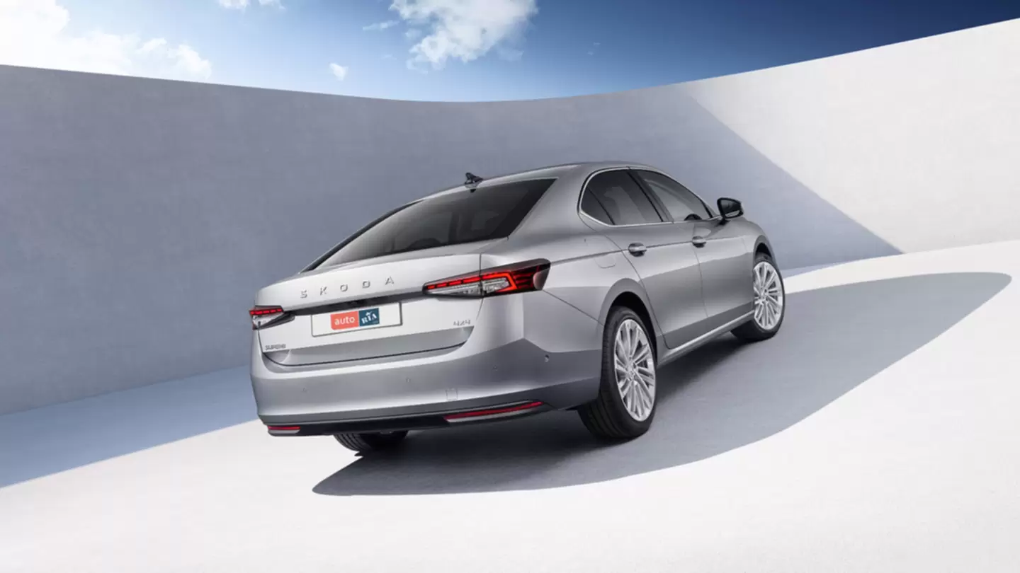 Новий Skoda Superb Фото Фото 3