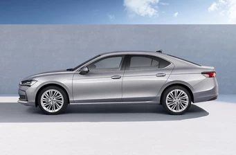 Новий Skoda Superb екстер’єр Фото 2