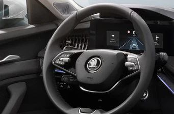 Новий Skoda Superb технології та безпека Фото 3
