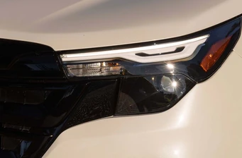 Новий Subaru Forester екстер’єр 