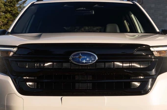 Новий Subaru Forester екстер’єр Фото 2