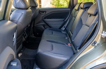 Новий Subaru Forester інтер’єр Фото 3