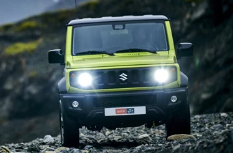 Новий Suzuki Jimny технології та безпека 