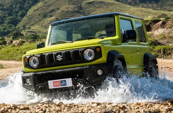Новий Suzuki Jimny технології та безпека Фото 3