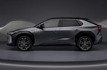 Новий Toyota bZ4X екстер’єр Фото 2