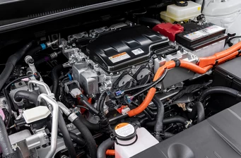Новий Toyota bZ4X технології та безпека 