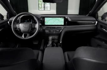 Новий Toyota Camry інтер’єр Фото 2