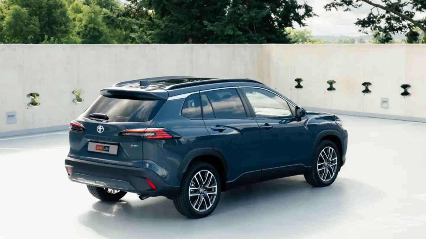 Новий Toyota Corolla Cross Фото Фото 3