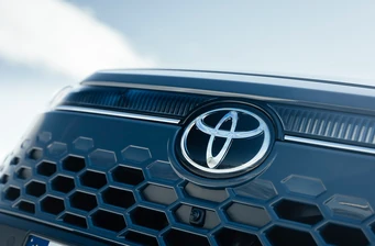 Новий Toyota Corolla Cross технології та безпека Фото 3