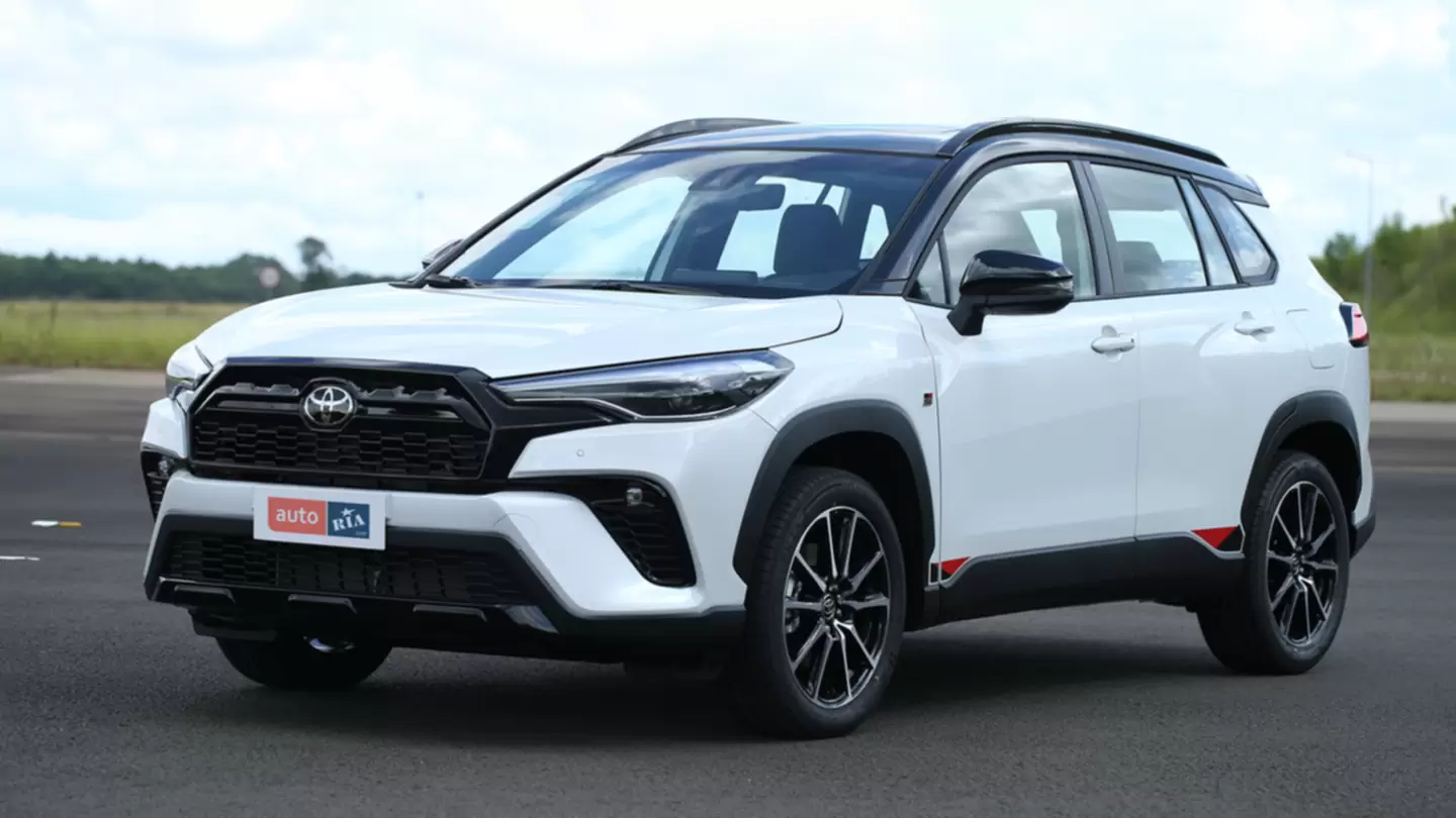Новий Toyota Corolla Cross Фото 