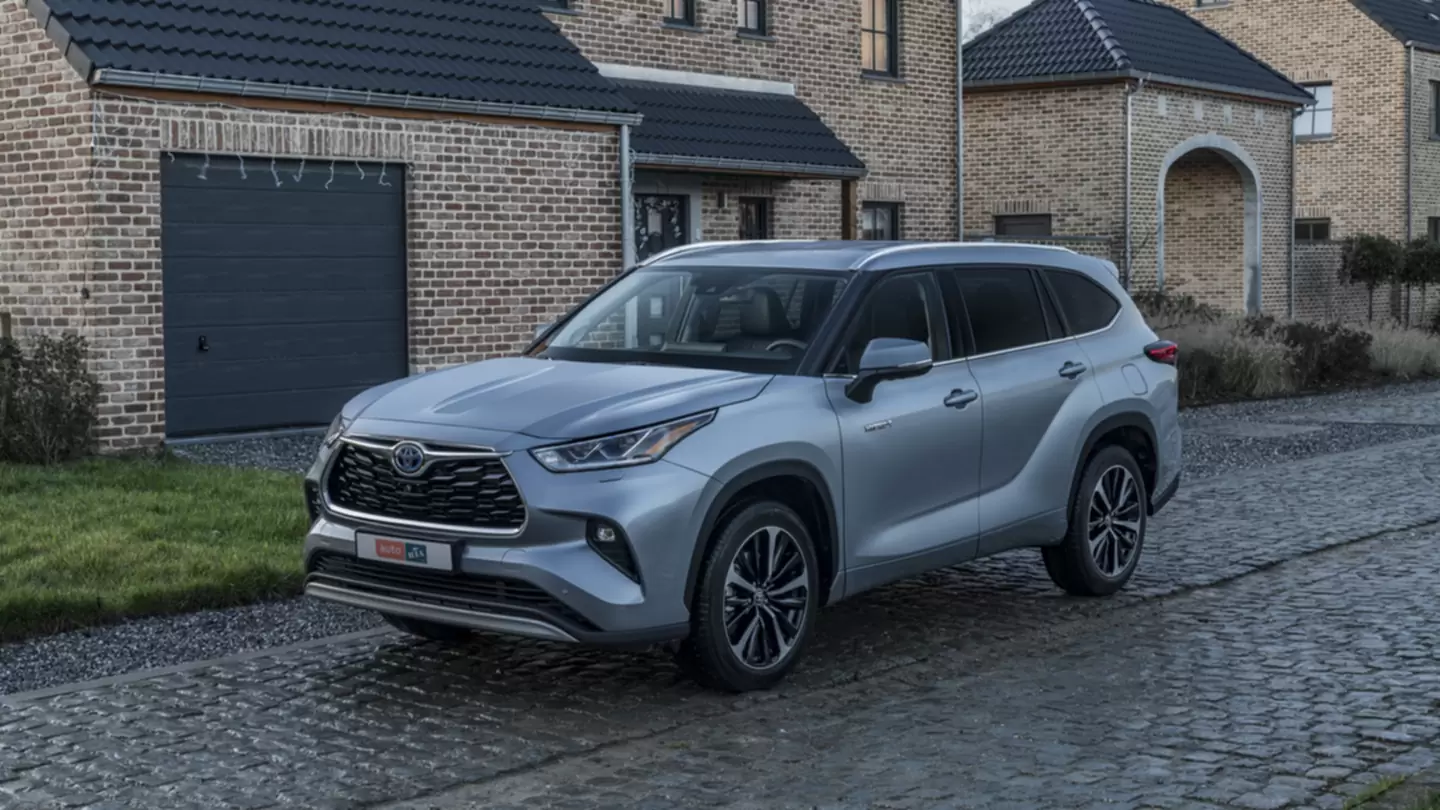 Новий Toyota Highlander Фото 