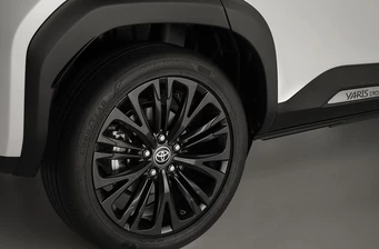 Новий Toyota Yaris Cross екстер’єр Фото 2