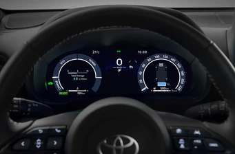 Новий Toyota Yaris Cross технології та безпека Фото 5