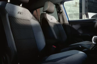 Новий Volkswagen T-Cross інтер’єр Фото 3