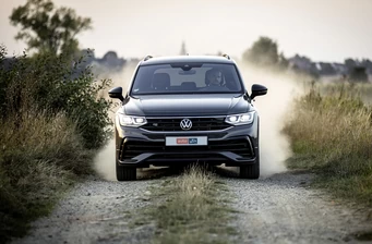 Volkswagen Tiguan - фото