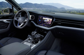 Інтер'єр Volkswagen Touareg