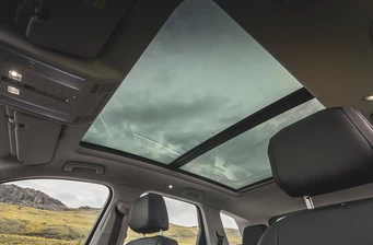 Новий Volkswagen Touareg інтер’єр Фото 2