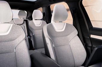 Новий Volvo EX90 інтер’єр 