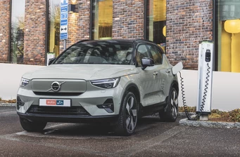 Volvo XC40 Recharge - фото