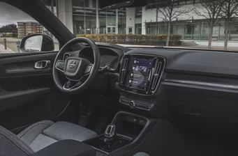 Інтер'єр Volvo XC40