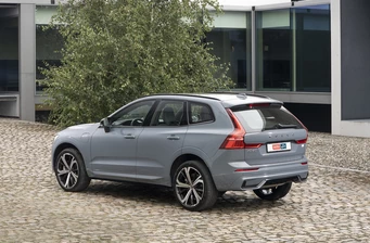 Новий Volvo XC60 Recharge екстер’єр Фото 2