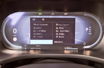 Новий Volvo XC60 технології та безпека 
