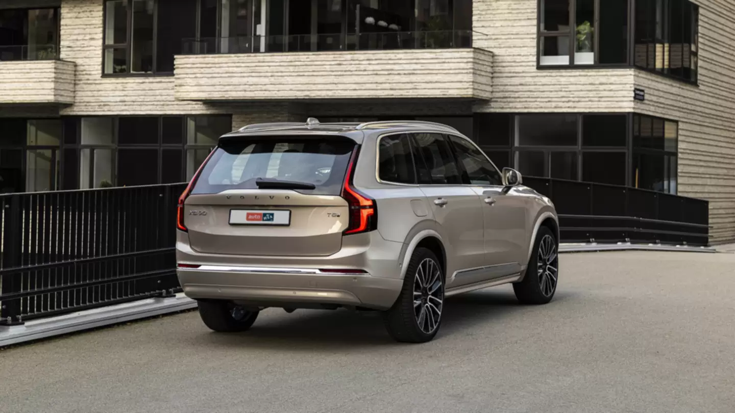 Новий Volvo XC90 Фото Фото 4
