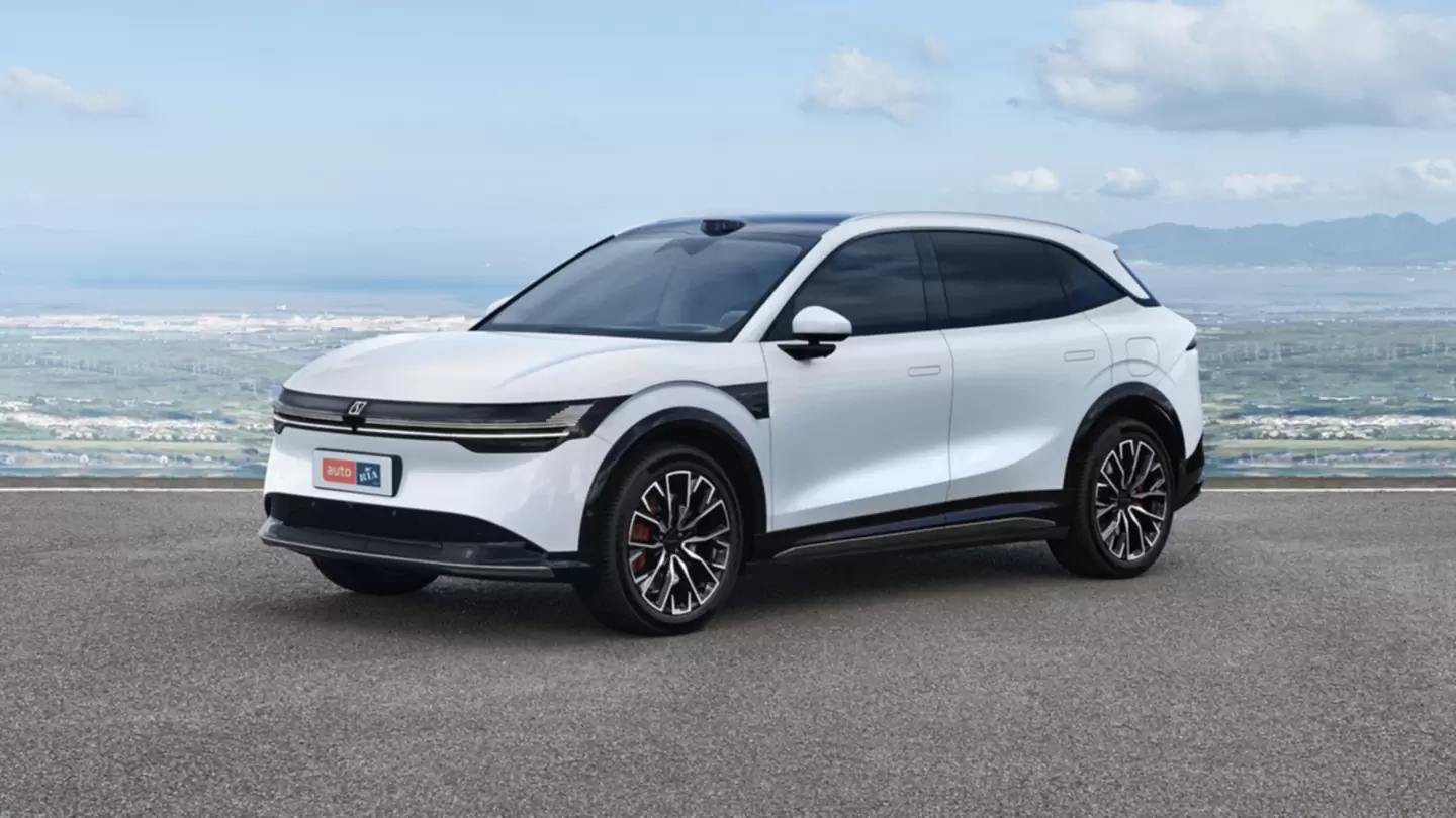 Новий Zeekr 7X Фото 