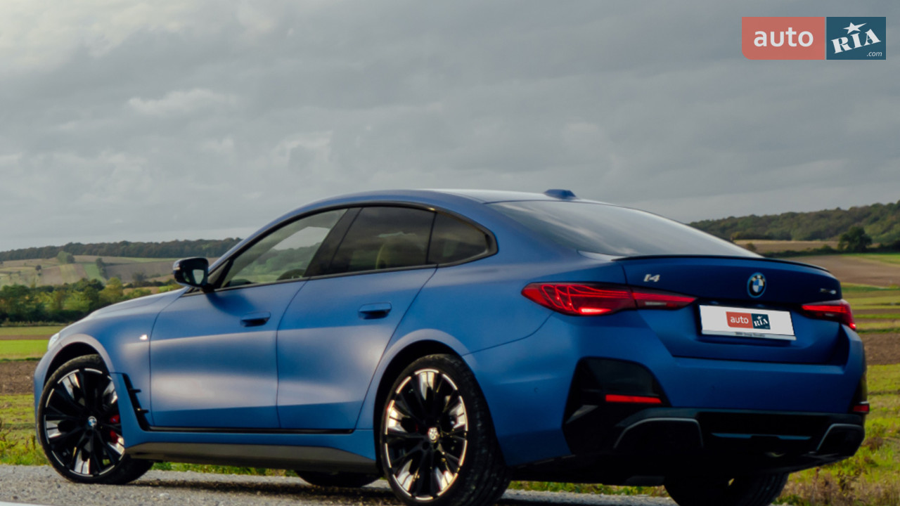 BMW i4 G26 (FL) купе - фото 3