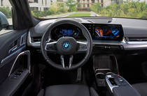 Новий BMW iX1 U11 кросовер - фото 11