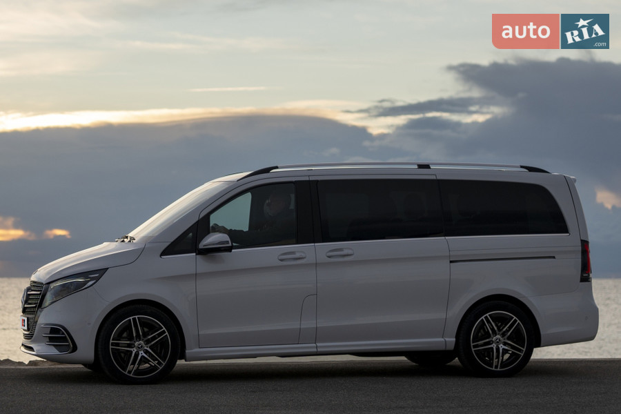 Новый Mercedes-Benz V-Class W447 (FL) минивэн - фото 9